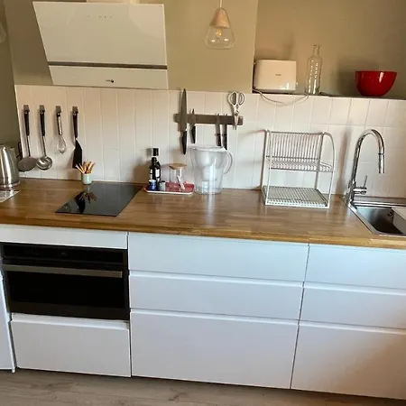 Apartman Au Coeur Du Vieux Au Calme Renove Climatise Confortable Etage Eleve Avec Ascenseur Proche Parking Et Toutes Commodites *