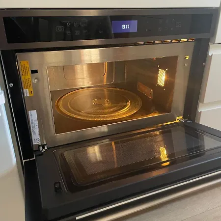 Au Coeur Du Vieux Toulon: Renovated Calm Oasis With Elevator *